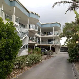 Cranbourne Court Beachside Australia